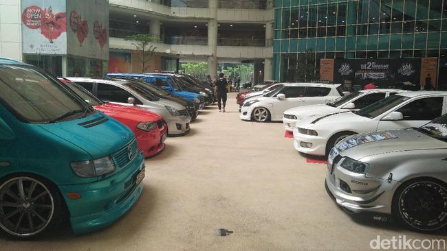  Sedan  dan  SUV Paling  Cocok Dimodif Jadi Mobil  Ceper