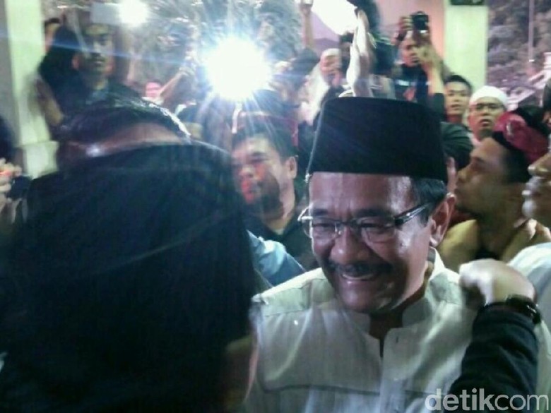 Dikawal Ketat, Djarot Tinggalkan Acara Peringatan Supersemar Dikawal Ketat, Djarot Tinggalkan Acara Peringatan Supersemar