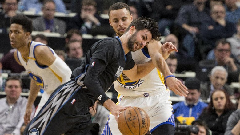 Timberwolves Taklukkan Warriors Timberwolves Taklukkan Warriors