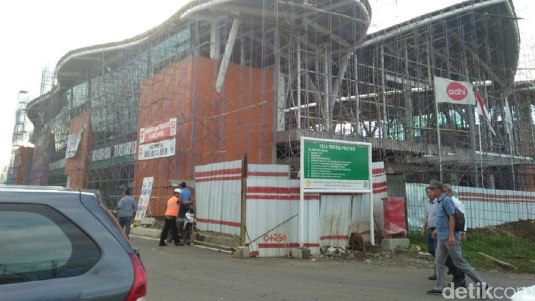 Kereta Bandara Pakai Gerbong Made in Madiun Kereta Bandara Pakai Gerbong Made in Madiun