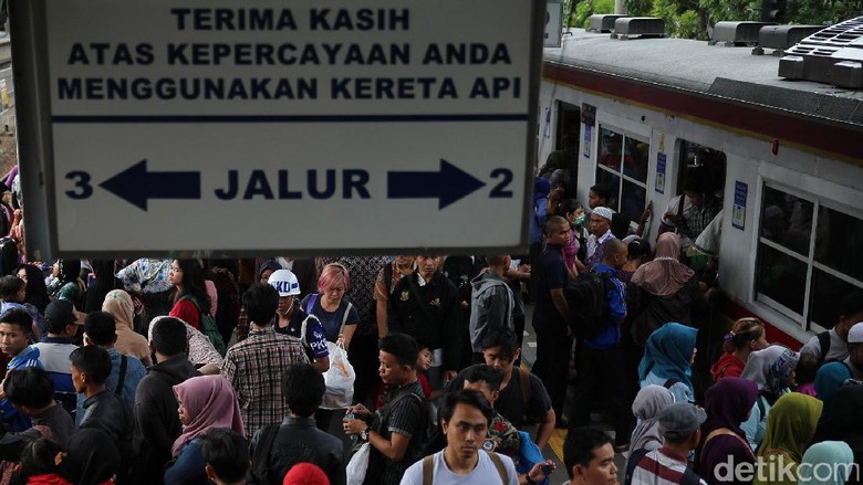 Siapa Saja yang Boleh Beli Rusun di Atas Stasiun Kereta? Siapa Saja yang Boleh Beli Rusun di Atas Stasiun Kereta?