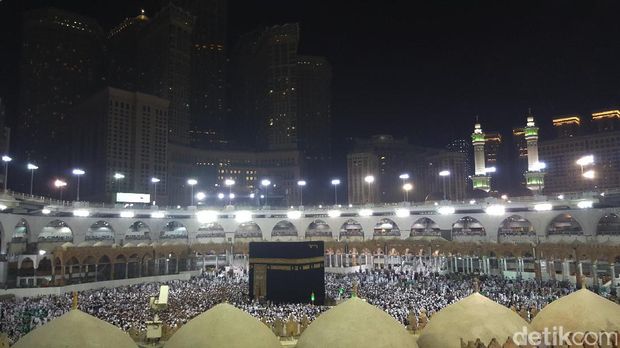 Suasana ramai menjelang subuh (Fitraya/detikTravel)
