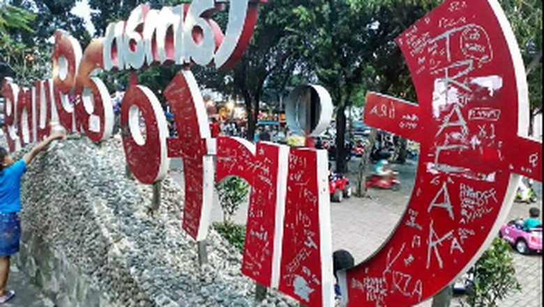 Wali Kota Semarang Galakkan Gerakan Melawan Vandalisme Wali Kota Semarang Galakkan Gerakan Melawan Vandalisme