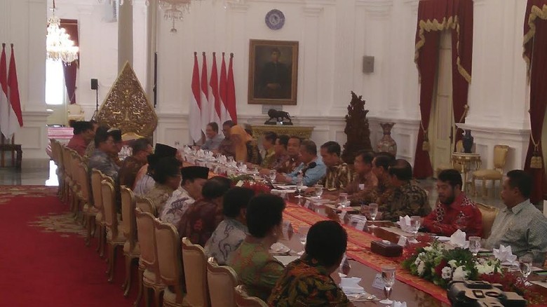 Jokowi akan Bagikan Hampir 30 Juta Hektare Lahan ke Masyarakat Jokowi akan Bagikan Hampir 30 Juta Hektare Lahan ke Masyarakat