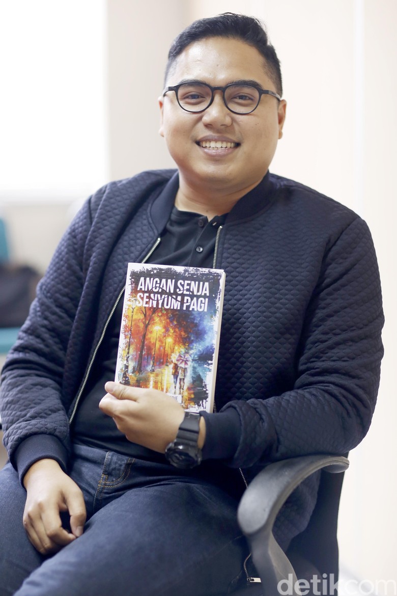 Angan Senja di Novel Fahd Pahdepie Terinspirasi dari Nama Anak Cholil ERK Angan Senja di Novel Fahd Pahdepie Terinspirasi dari Nama Anak Cholil ERK