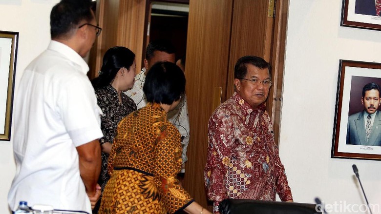 Catatan-Catatan Penting dari Rapat Koordinasi Asian Games 2018 yang Dipimpin JK Catatan-Catatan Penting dari Rapat Koordinasi Asian Games 2018 yang Dipimpin JK