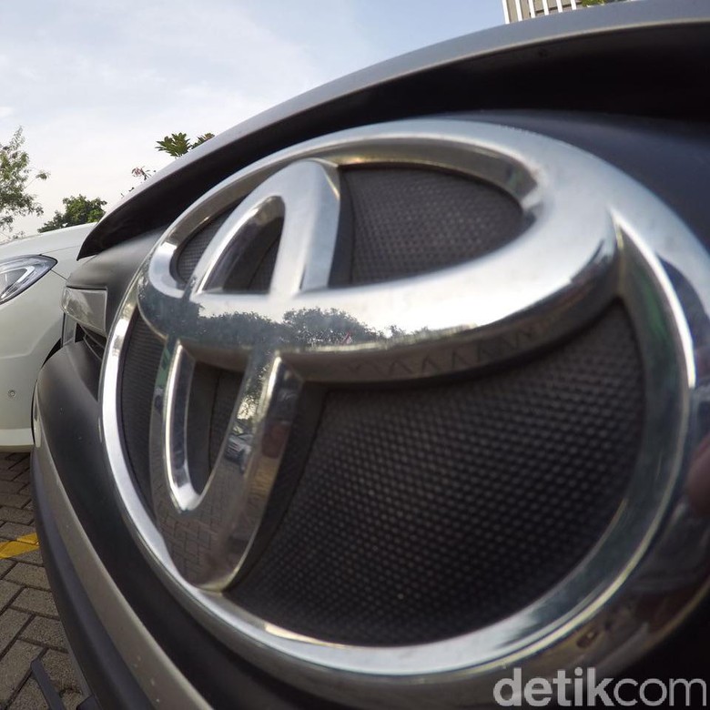 Toyota Permak Lebih dari 5 Mobil Tahun Ini Toyota Permak Lebih dari 5 Mobil Tahun Ini