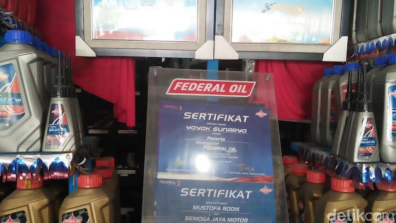 Federal Oil Tak Gentar dengan Kehadiran Motor Listrik Federal Oil Tak Gentar dengan Kehadiran Motor Listrik