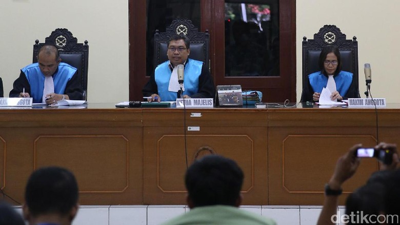 Sumarsono Pastikan Pemprov DKI Banding Putusan Reklamasi Sumarsono Pastikan Pemprov DKI Banding Putusan Reklamasi