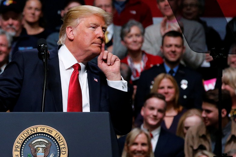 Menlu AS: Trump Berharap Segera Bertemu Presiden China Xi Jinping Menlu AS: Trump Berharap Segera Bertemu Presiden China Xi Jinping