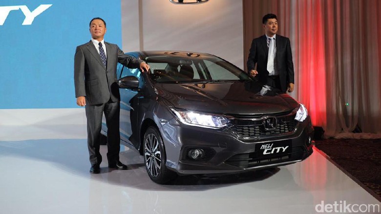 Masa Depan Sedan Begitu-begitu Saja Masa Depan Sedan Begitu-begitu Saja