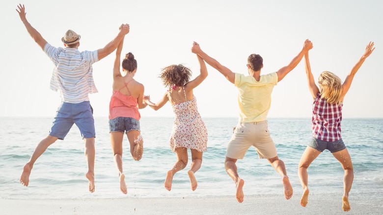 Ilustrasi turis di pantai (Thinkstock) Ilustrasi turis di pantai (Thinkstock)
