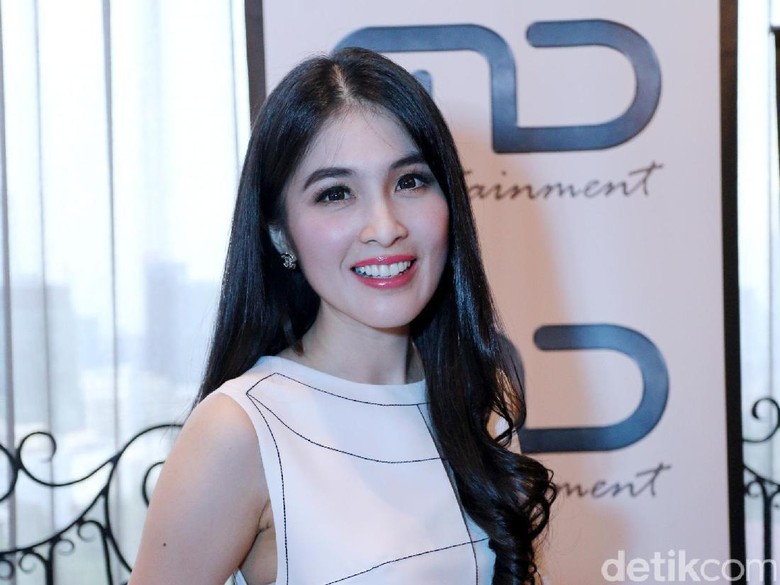 Sudah Berumur, Sandra Dewi Masih Gemari Film Disney Sudah Berumur, Sandra Dewi Masih Gemari Film Disney