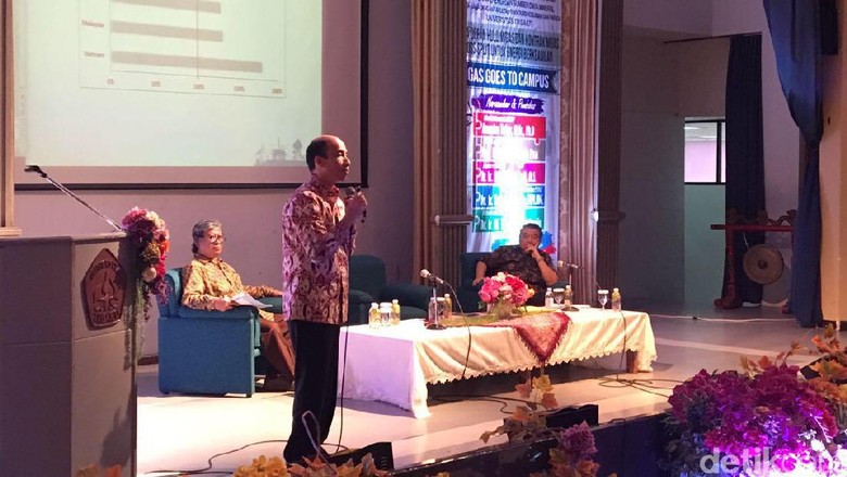 Di Depan Ratusan Mahasiswa, Arcandra Bicara Gross Split Migas Di Depan Ratusan Mahasiswa, Arcandra Bicara Gross Split Migas
