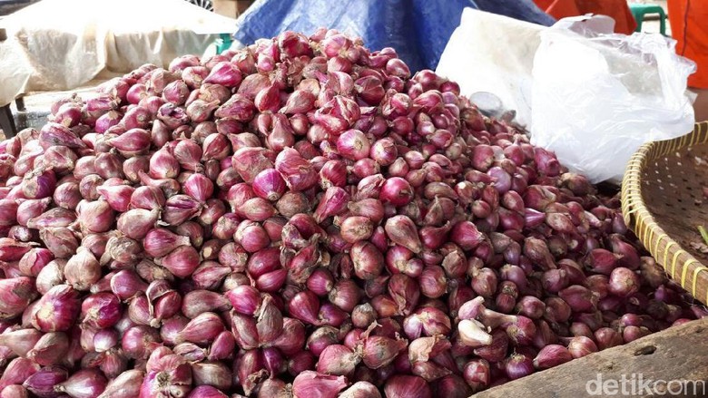 Harga Bawang Merah Turun Jadi Rp 25.000/Kg Harga Bawang Merah Turun Jadi Rp 25.000/Kg