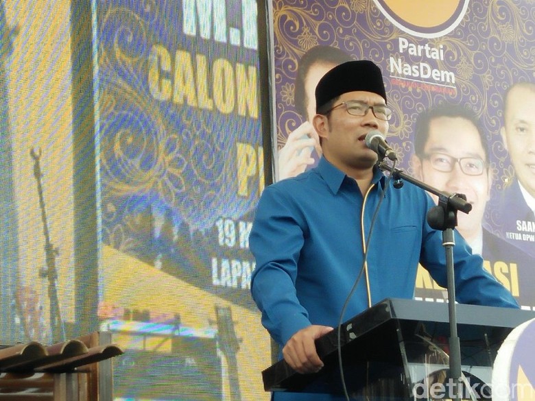 Pilgub Jabar 2018, Partai Gerindra Sudah Lupakan Ridwan Kamil Pilgub Jabar 2018, Partai Gerindra Sudah Lupakan Ridwan Kamil