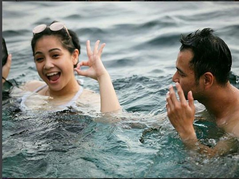 Raffi Diterpa Isu Selingkuh, Nagita Slavina Nikmati Liburan di Bali Raffi Diterpa Isu Selingkuh, Nagita Slavina Nikmati Liburan di Bali