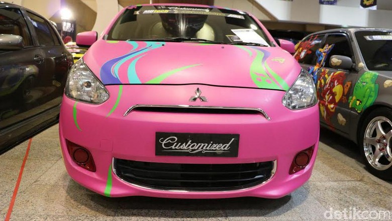 Mirage Pink Penuh Gambar Kartun, Wujud Cinta untuk Sang Istri Mirage Pink Penuh Gambar Kartun, Wujud Cinta untuk Sang Istri