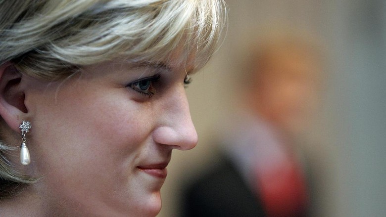 Mobil yang Dikendarai Putri Diana akan Dilelang Mobil yang Dikendarai Putri Diana akan Dilelang