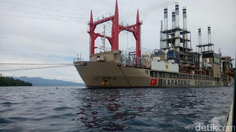 Kapal Genset Raksasa Turki Terangi Ambon Sejak Awal April Kapal Genset Raksasa Turki Terangi Ambon Sejak Awal April
