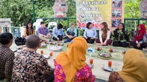 Mengintip Blusukan Bersahaja Istri Bill Gates di Jogja Mengintip Blusukan Bersahaja Istri Bill Gates di Jogja