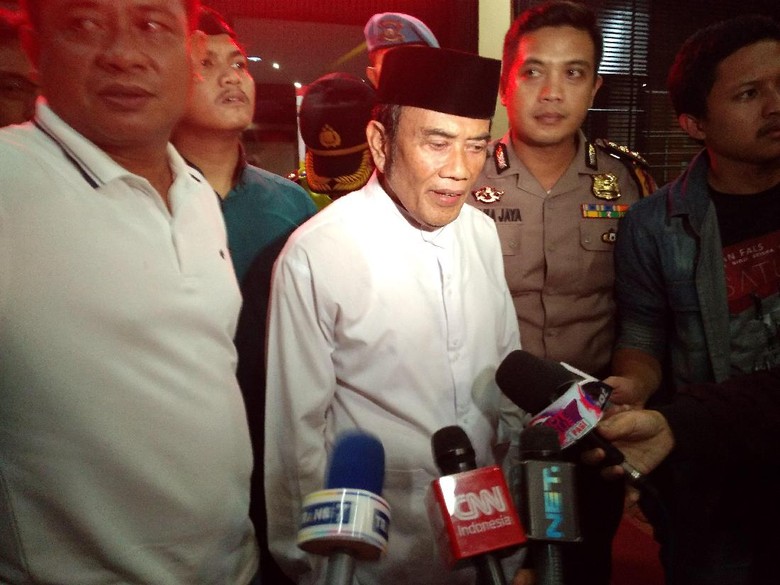 Rhoma Irama Heran Berat Barbuk Narkoba Ridho Rhoma Bisa Berbeda Rhoma Irama Heran Berat Barbuk Narkoba Ridho Rhoma Bisa Berbeda