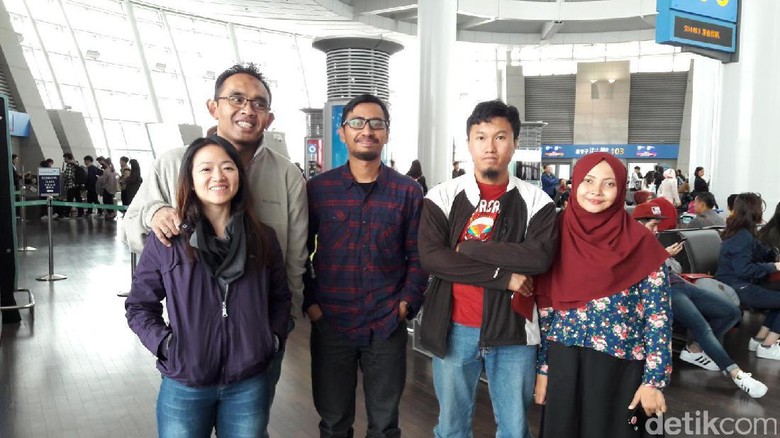 Foto: Para pemenang dTraveler of The Year yang jalan-jalan ke Korea Selatan (Kurnia/detikTravel) Foto: Para pemenang dTraveler of The Year yang jalan-jalan ke Korea Selatan (Kurnia/detikTravel)