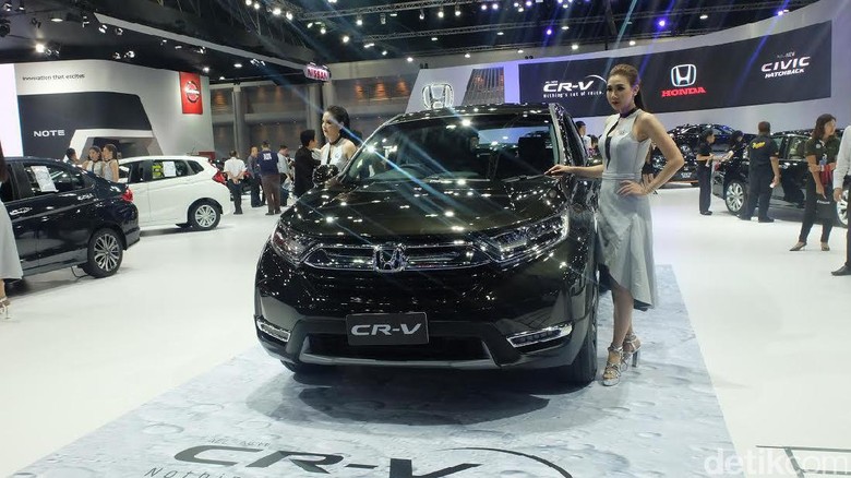 Honda: CR-V Anyar Meluncur di IIMS Honda: CR-V Anyar Meluncur di IIMS