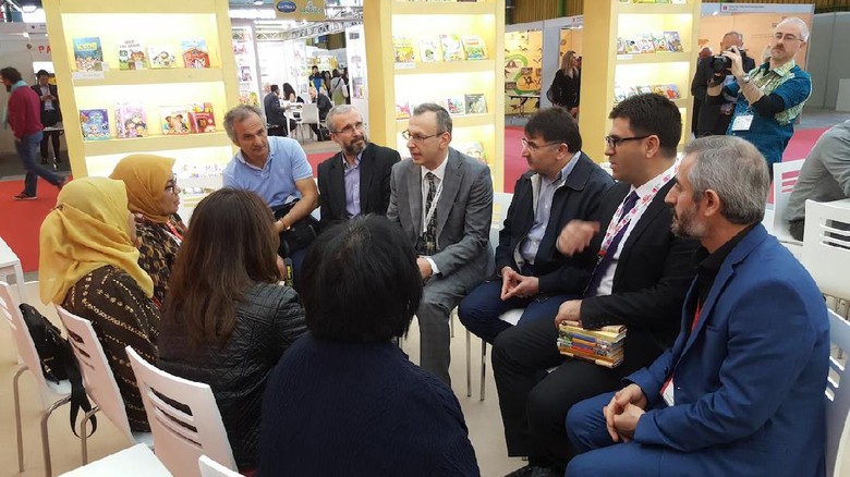 sejumlah tawaran kerja sama dengan Indonesia dalam Bologna Children's Book Fair. Foto oleh detik.com