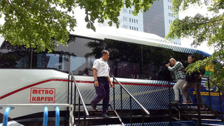 Ridwan Kamil Ingin Metro Kapsul Bandung Dibangun Tanpa Uang Negara Ridwan Kamil Ingin Metro Kapsul Bandung Dibangun Tanpa Uang Negara