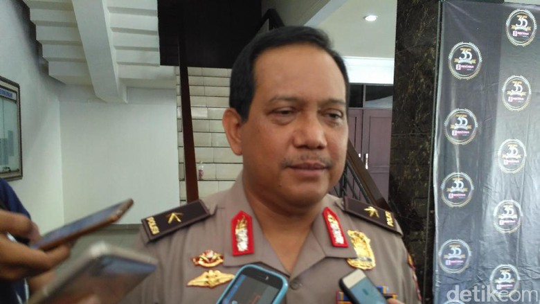Penembakan 1 Keluarga Dianggap Brutal, Polri: Kita akan Evaluasi Penembakan 1 Keluarga Dianggap Brutal, Polri: Kita akan Evaluasi