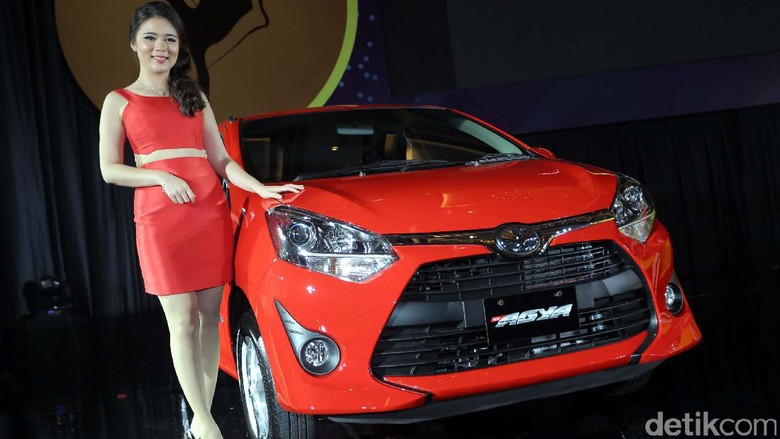 Astra Kuasai 57% Pasar Mobil dan 77% Motor Astra Kuasai 57% Pasar Mobil dan 77% Motor