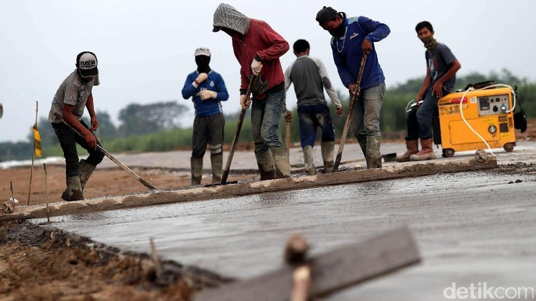 Proyek Tol Probolinggo-Banyuwangi Segera Dilelang Proyek Tol Probolinggo-Banyuwangi Segera Dilelang
