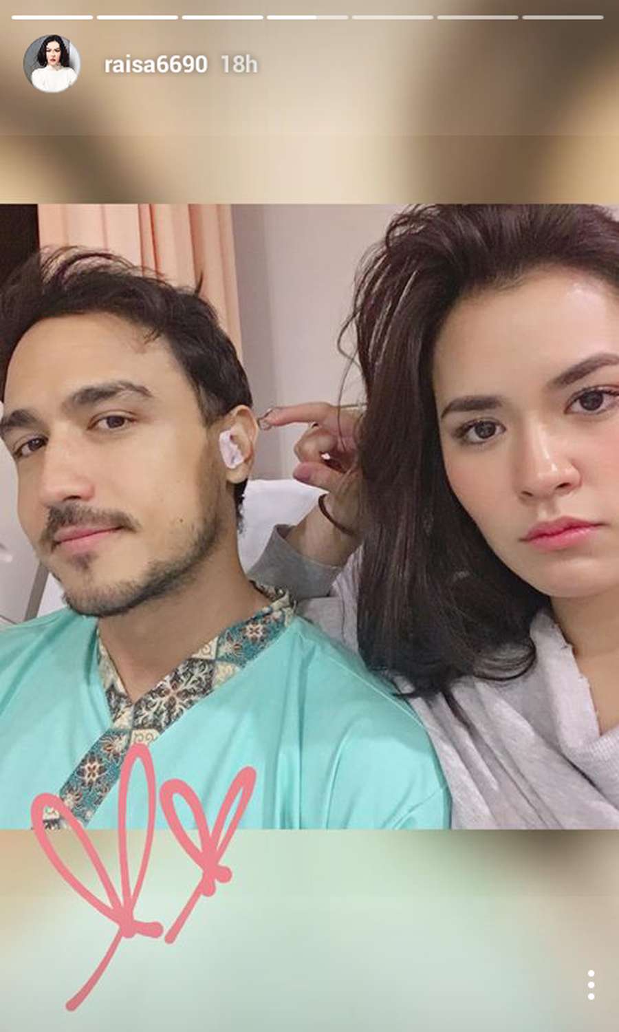 To Be Wed Lihat Foto Kemesraan Raisa Dan Hamish Daud