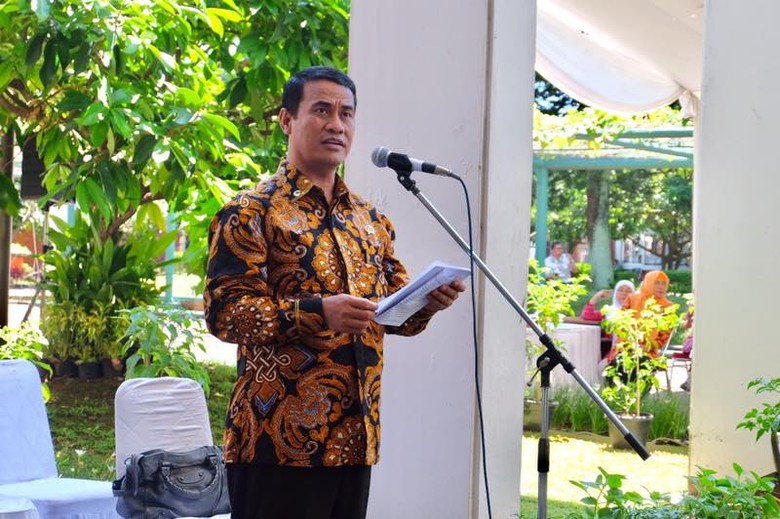 Sambut HUT ke-72 RI, Mentan Beri Gajinya ke Tukang Kebun Sambut HUT ke-72 RI, Mentan Beri Gajinya ke Tukang Kebun