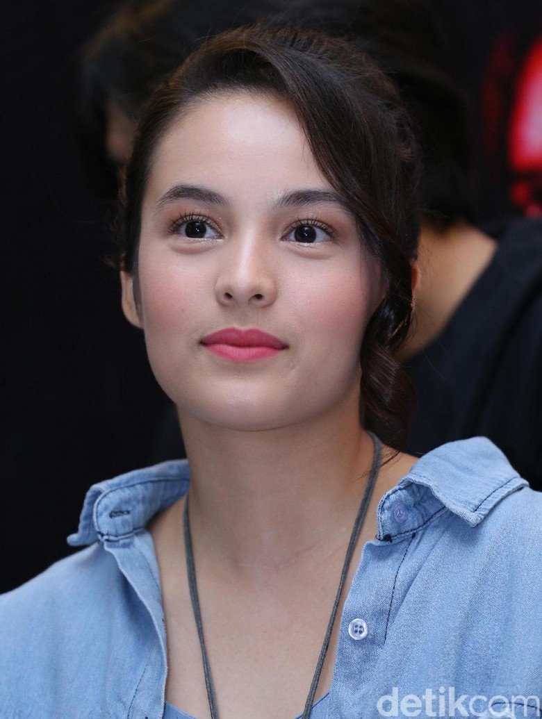 Fotos De Chelsea Islan | chelsea islan raih penghargaan innovative young leader 2017 Fotos De Chelsea Islan | chelsea islan raih penghargaan innovative young leader 2017
