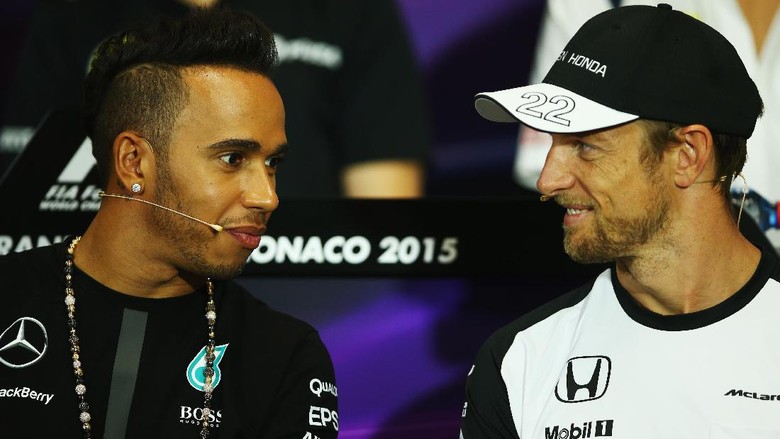 Hamilton Berharap Button Gantikan Alonso di Monako Hamilton Berharap Button Gantikan Alonso di Monako