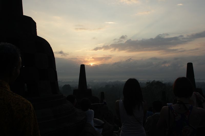 Obama, Ini 5 Hal Seru yang Bisa Dilakukan di Borobudur