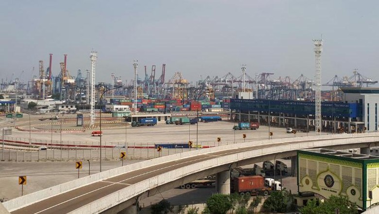 Jokowi: Seminggu Lagi Kapal Besar Datang ke Priok, Ini Cita-cita Puluhan Tahun Jokowi: Seminggu Lagi Kapal Besar Datang ke Priok, Ini Cita-cita Puluhan Tahun