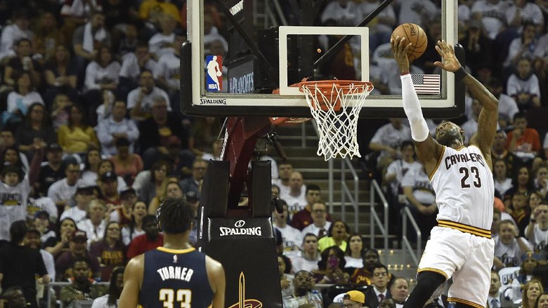 Cavs Menang Tipis Atas Pacers di Gim Pertama Cavs Menang Tipis Atas Pacers di Gim Pertama