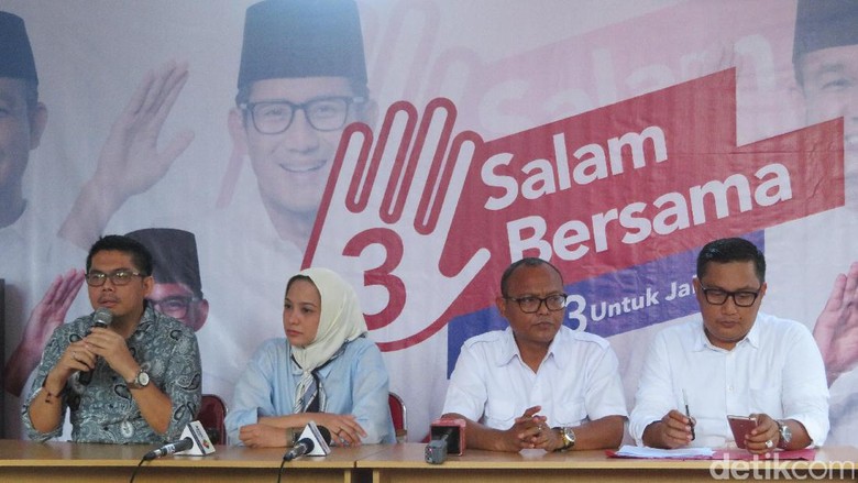 Timses Anies Minta Bawaslu Segera Usut Bagi-bagi Sembako Timses Anies Minta Bawaslu Segera Usut Bagi-bagi Sembako