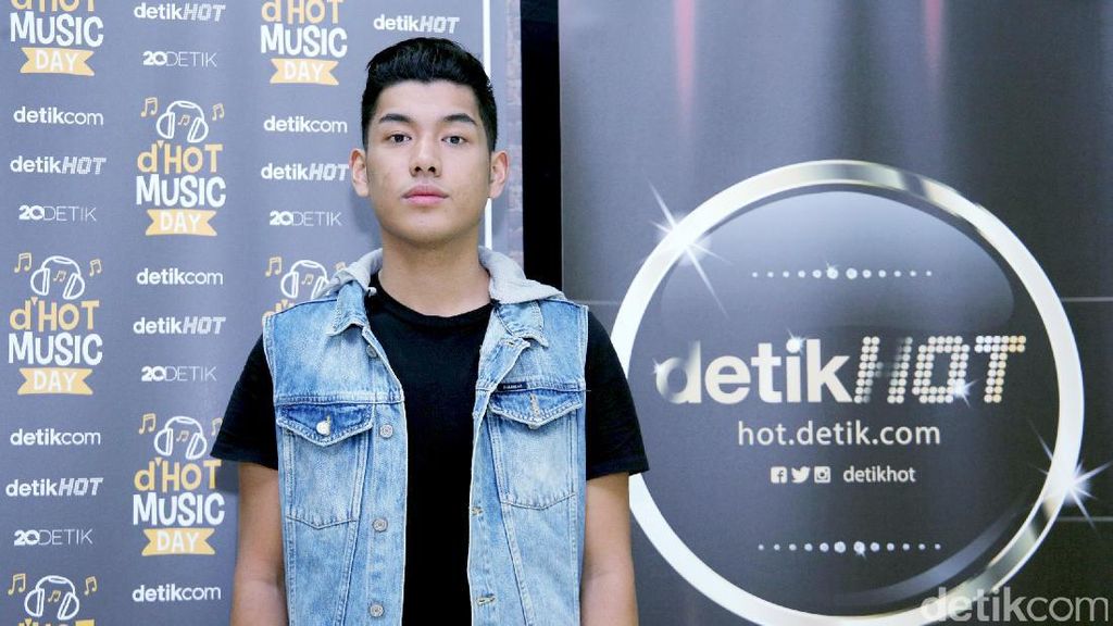 Mimpi Jaz Duet dengan Penyanyi Ternama Indonesia Mimpi Jaz Duet dengan Penyanyi Ternama Indonesia