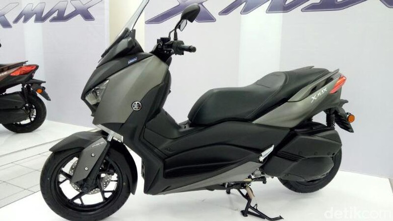 Yamaha Resmi Kirim XMAX ke Tangan Konsumen