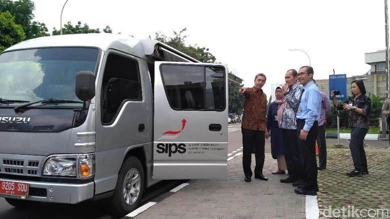 Pimpinan KPK Cek Bus Sosialisasi Antikorupsi Pimpinan KPK Cek Bus Sosialisasi Antikorupsi