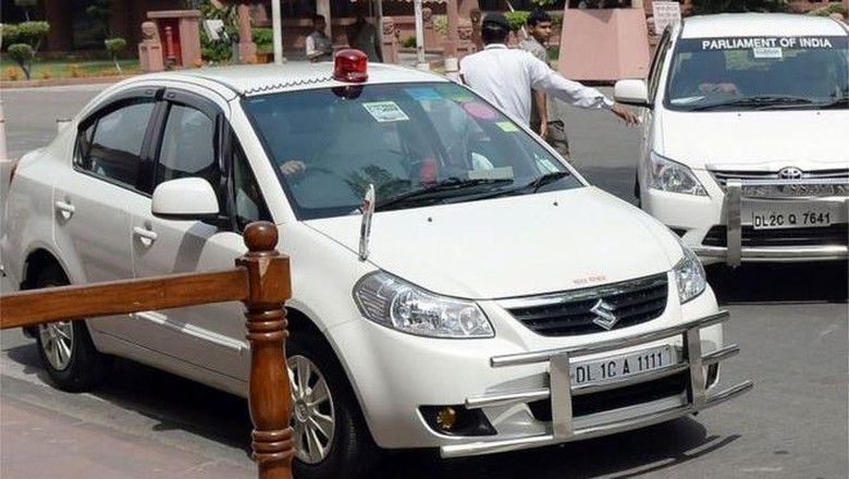 Mulai Mei, Mobil Pejabat India Dilarang Pakai Lampu Sirine Mulai Mei, Mobil Pejabat India Dilarang Pakai Lampu Sirine