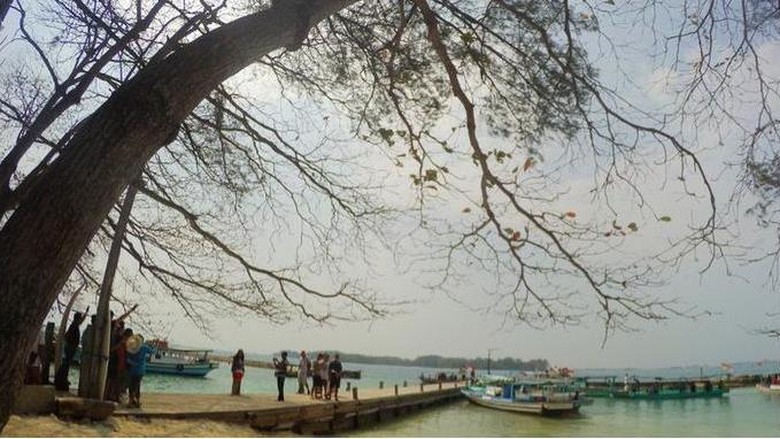 Pulau Bulat Kepulauan Seribu (Kurnia/detikTravel) Pulau Bulat Kepulauan Seribu (Kurnia/detikTravel)