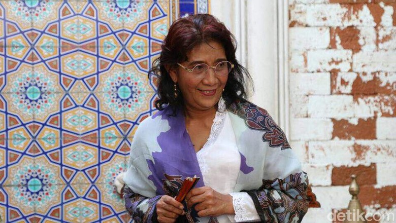 Makna Hari Kartini Bagi Susi Pudjiastuti Makna Hari Kartini Bagi Susi Pudjiastuti