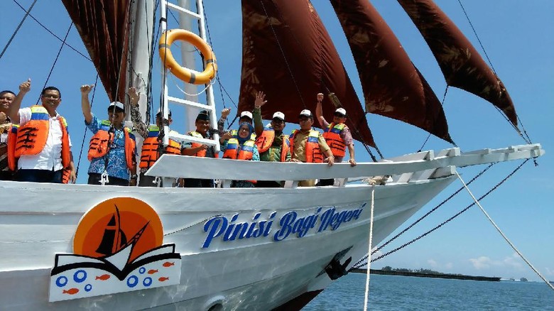 Peduli Lingkungan, Toyota Luncurkan Perahu Pinisi Peduli Lingkungan, Toyota Luncurkan Perahu Pinisi