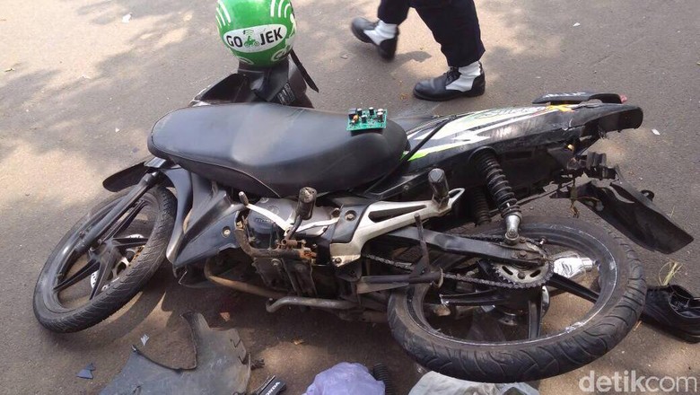 Polisi: Mahasiswa Penabrak Driver Ojek Online Negatif Narkoba Polisi: Mahasiswa Penabrak Driver Ojek Online Negatif Narkoba