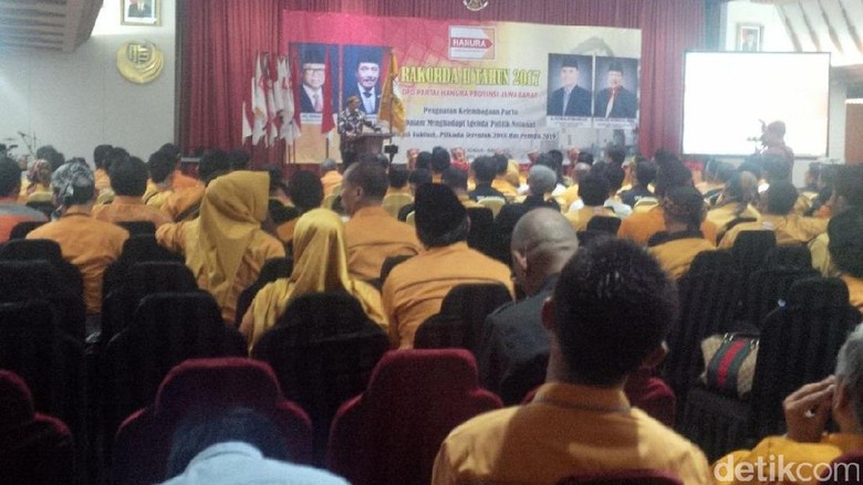 Datang ke Rakorda Hanura Jabar, Ridwan Kamil Minta Dukungan Datang ke Rakorda Hanura Jabar, Ridwan Kamil Minta Dukungan
